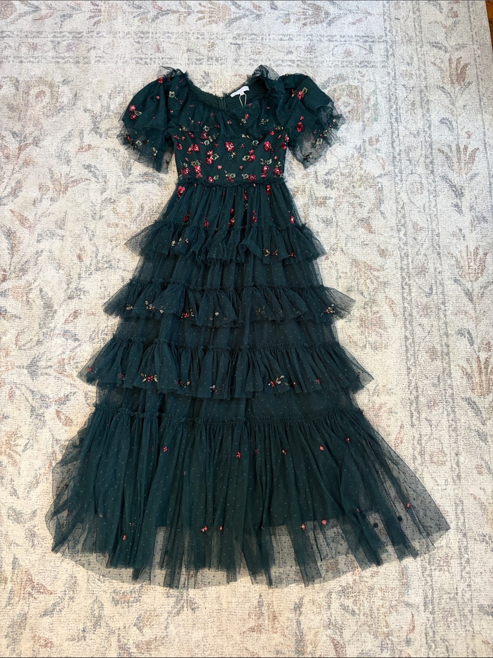 Ivy City Co Amelie Dark Green Floral Tiered Tulle Maxi Dress - Picture 5 of 7